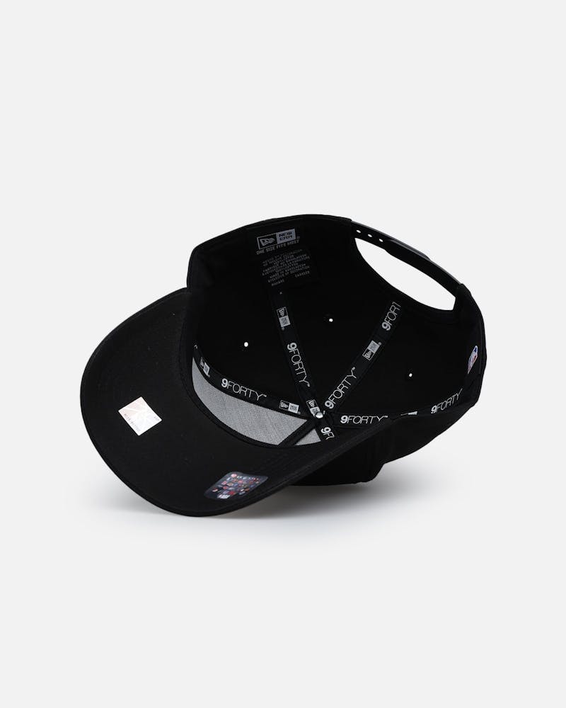 Chicago Bulls Negra Upside Down 9FORTY A-Frame Snapback