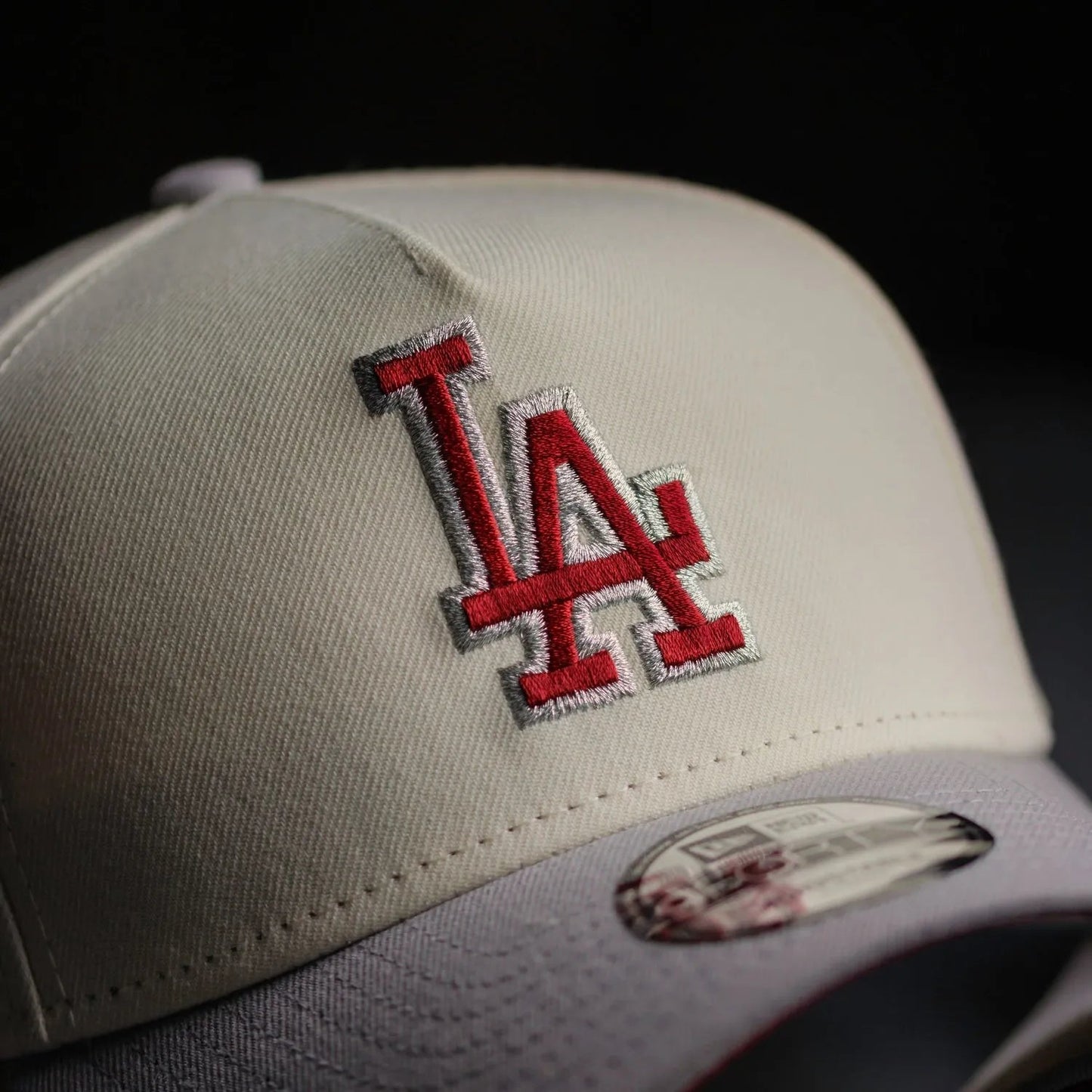 FAM Exclusive — Los Angeles Dodgers Two Tone Chrome White 9FORTY A-Frame Snapback
