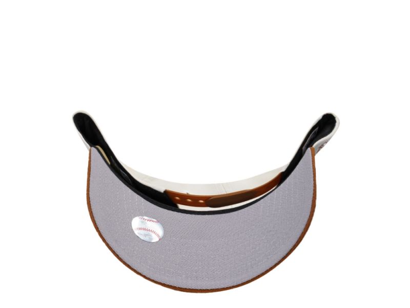 New York Yankees Crema y Viscera Cafe 9FORTY A-Frame Snapback