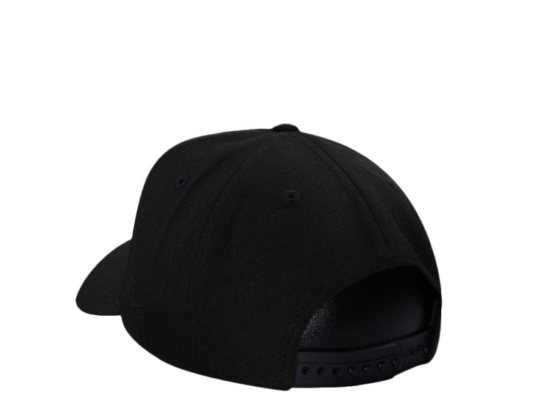 Oakland Athletic's Negra con Rosas 9FORTY A-Frame Snapback