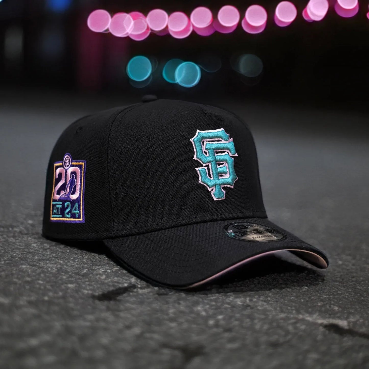 FAM Exclusive — San Francisco Giants Negra y Rosada 9FORTY A-Frame Snapback