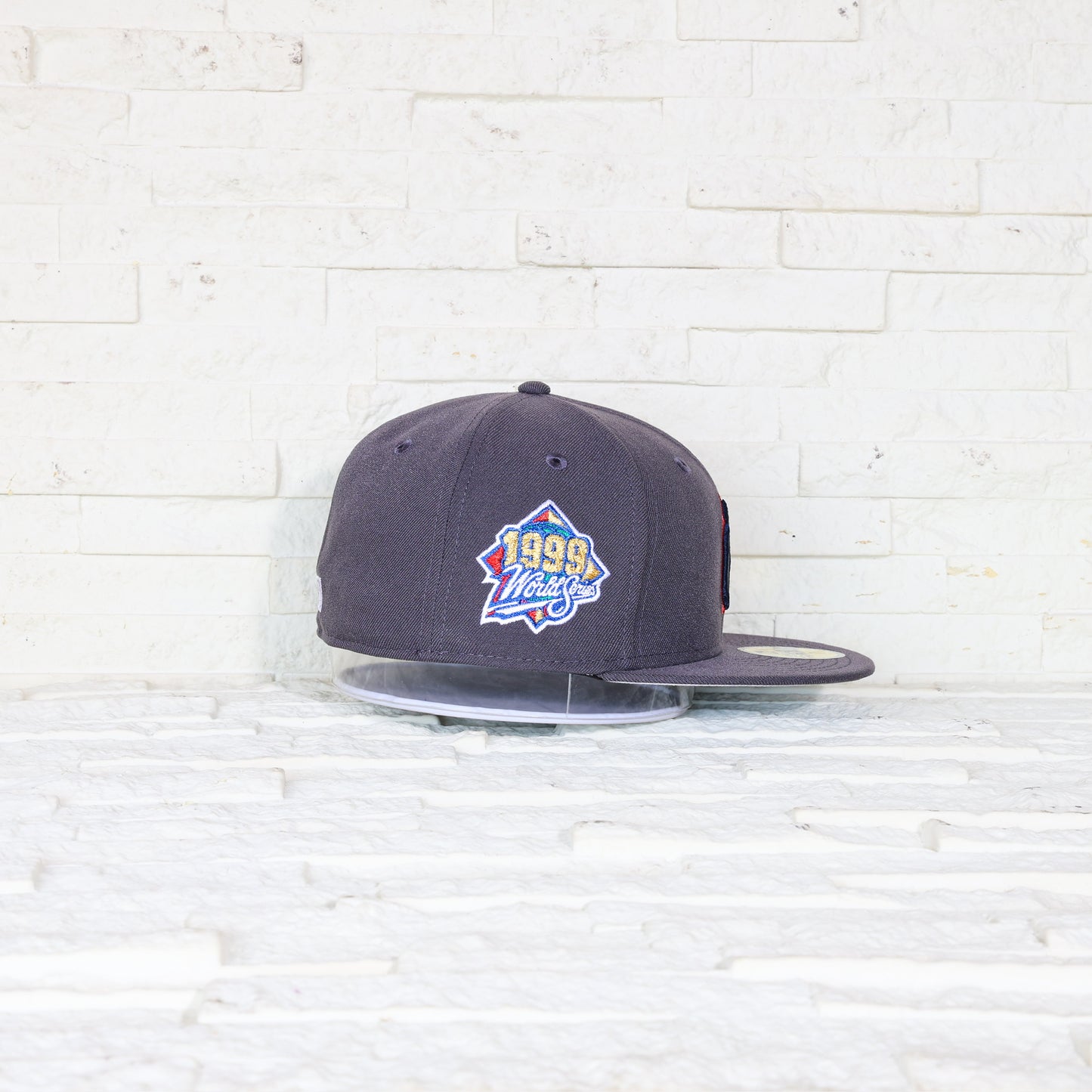 Hat Club Exclusive — New York Yankees 1999 World Series 59FIFTY Fitted