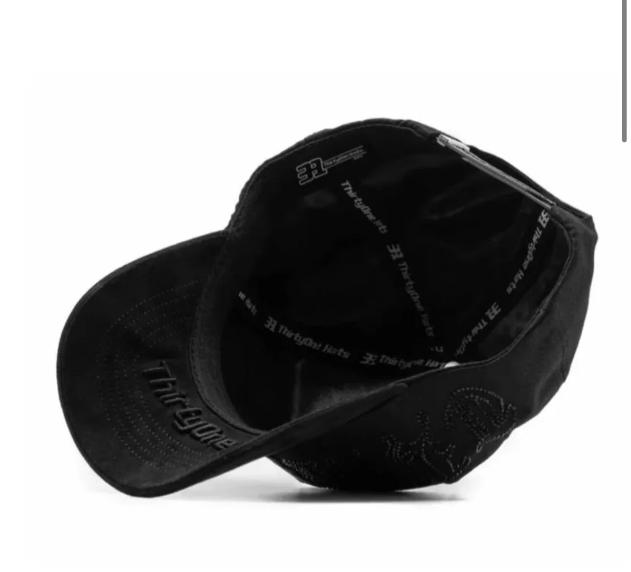 NY Crystals Total Black