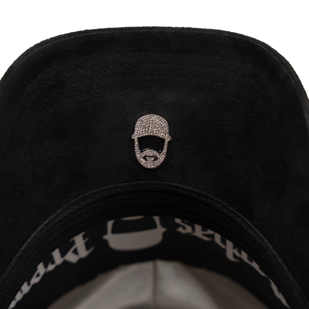 77 Total Black