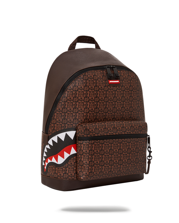 Mochila Shark in Paris
