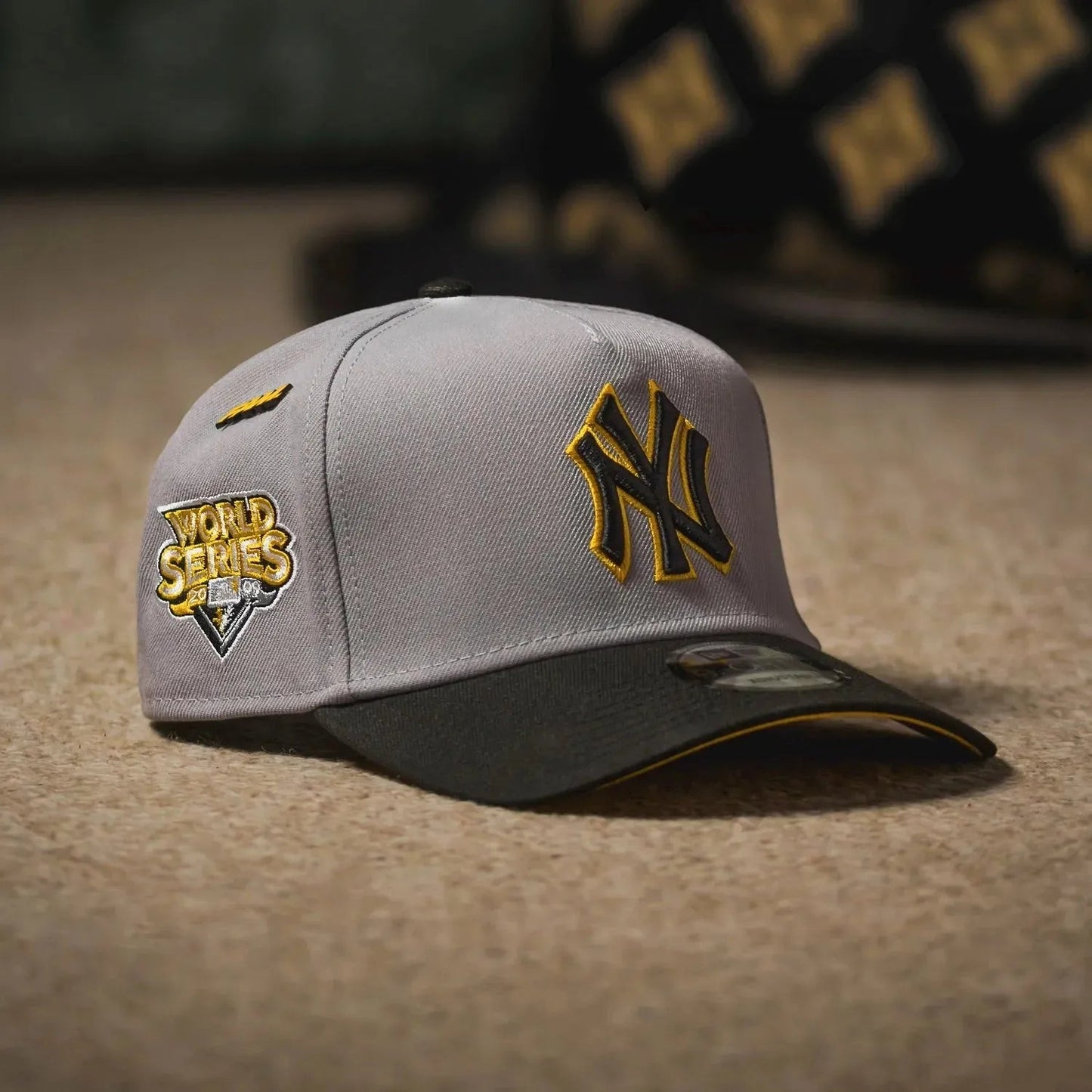 FAM Exclusive — New York Yankees World Series 2009 Two Tone 9FORTY A-Frame Snapback