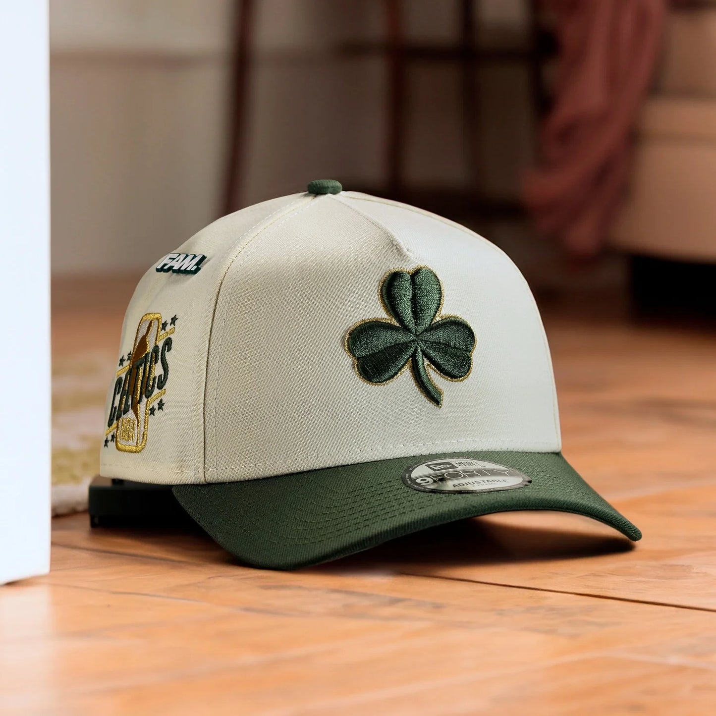 FAM Exclusive ― Boston Celtics NBA Chrome White Green UV 9FORTY A-Frame Snapback