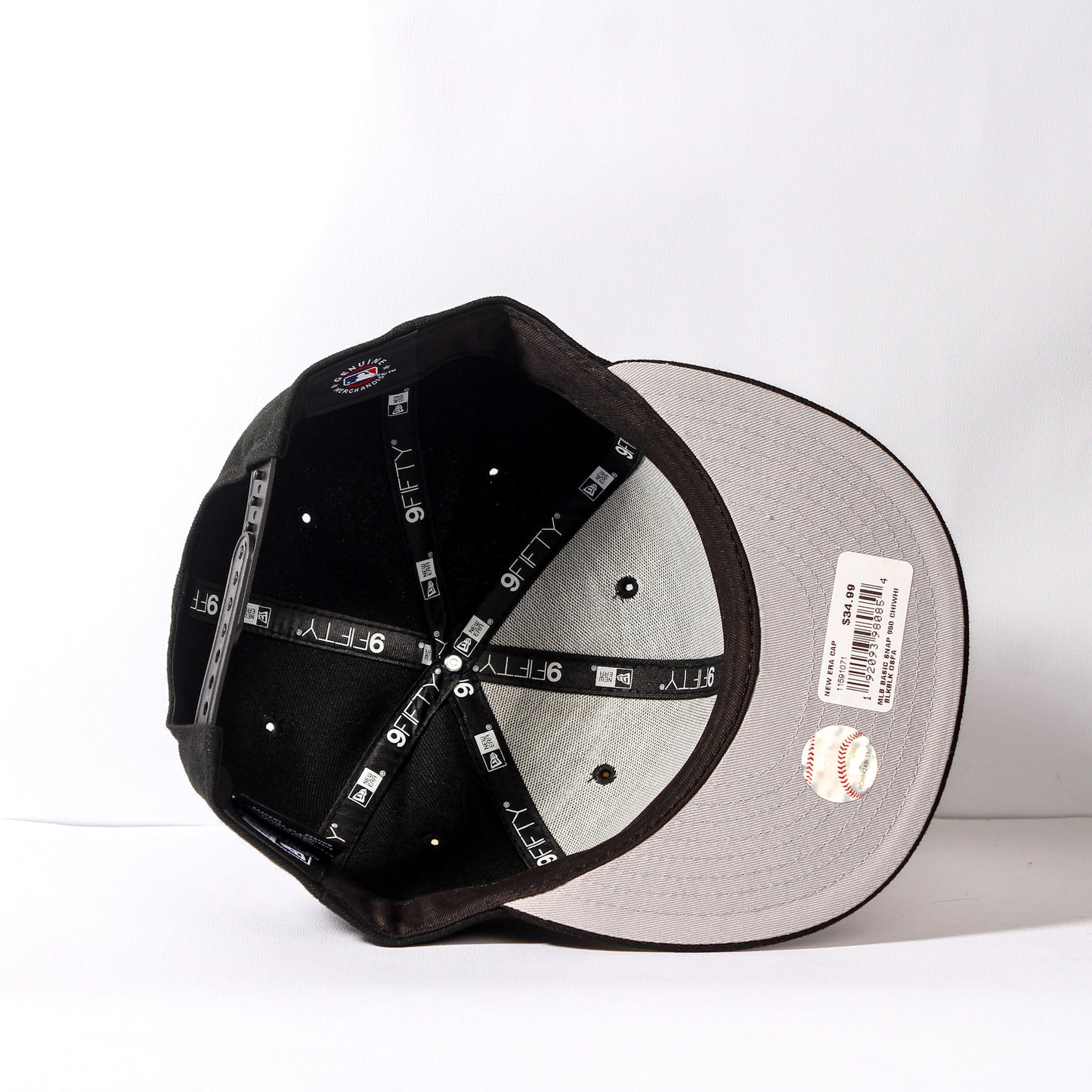 Chicago White Sox Black and Black 9FIFTY Snapback