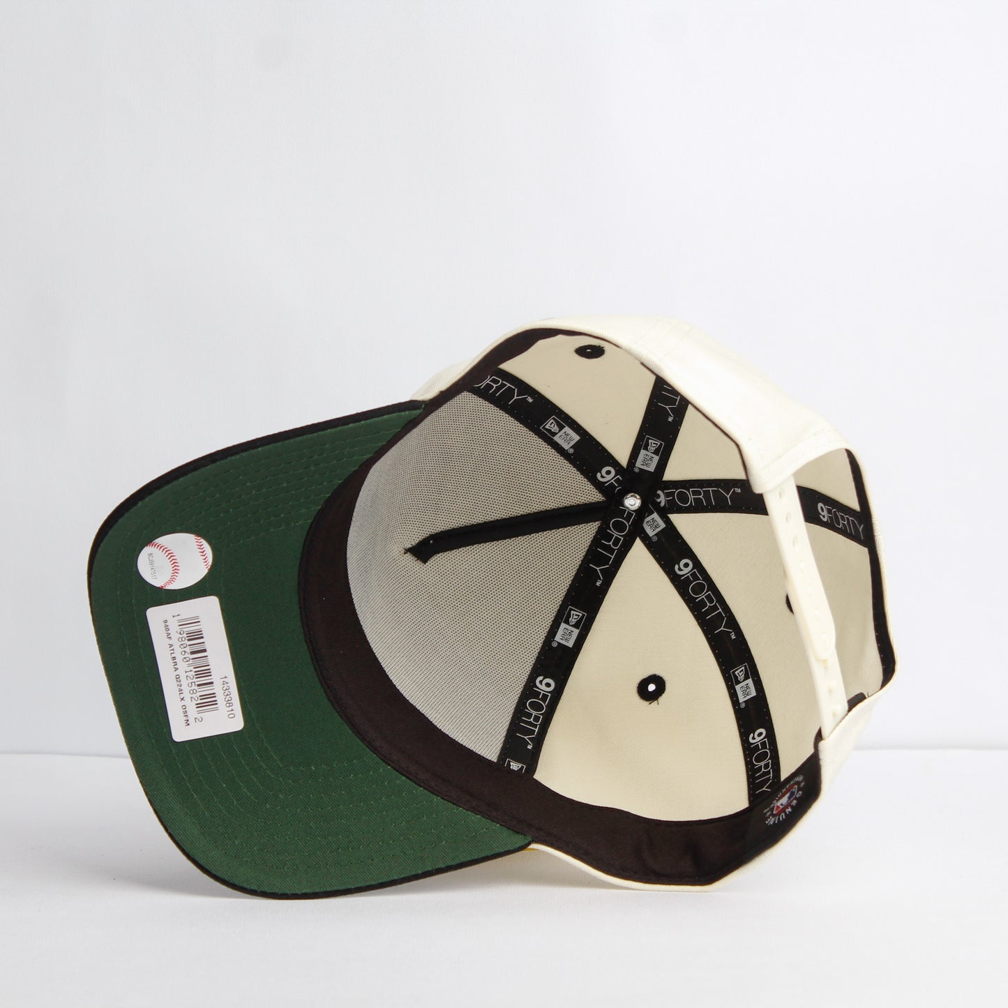 EXCLUSIVA — Atlanta Braves Crema y Viscera Negra Paisley 9FORTY Snapback