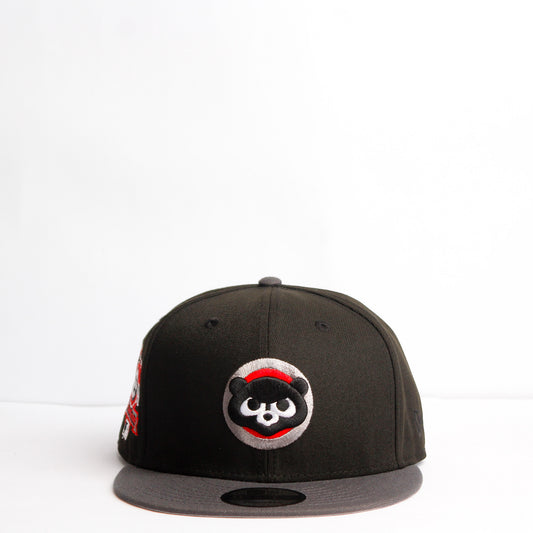 EXCLUSIVA — Chicago Cubs Negra y Viscera Gris 9FIFTY Snapback