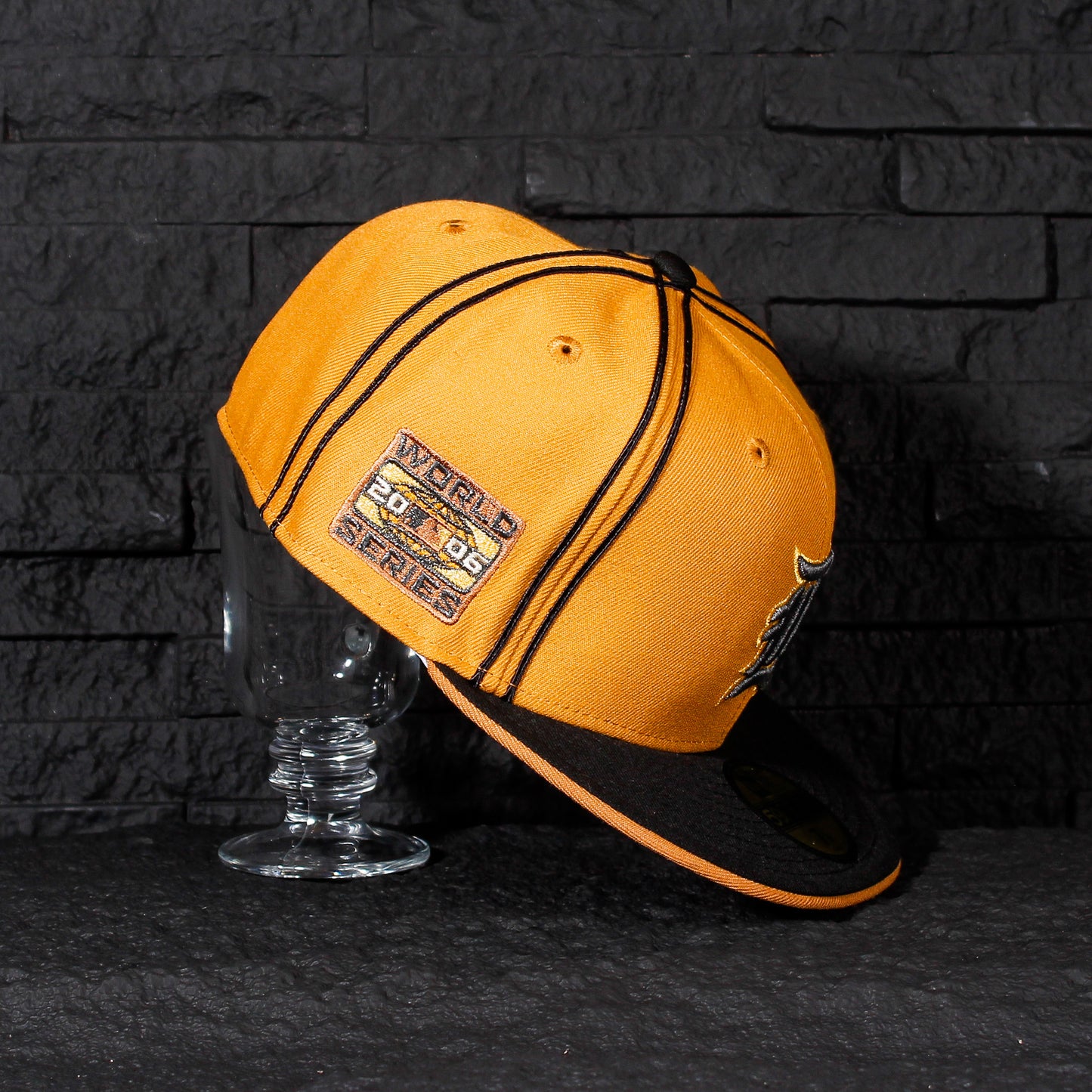 EXCLUSIVA — Detroit Tigers Beige y Viscera Negra 59FIFTY Fitted
