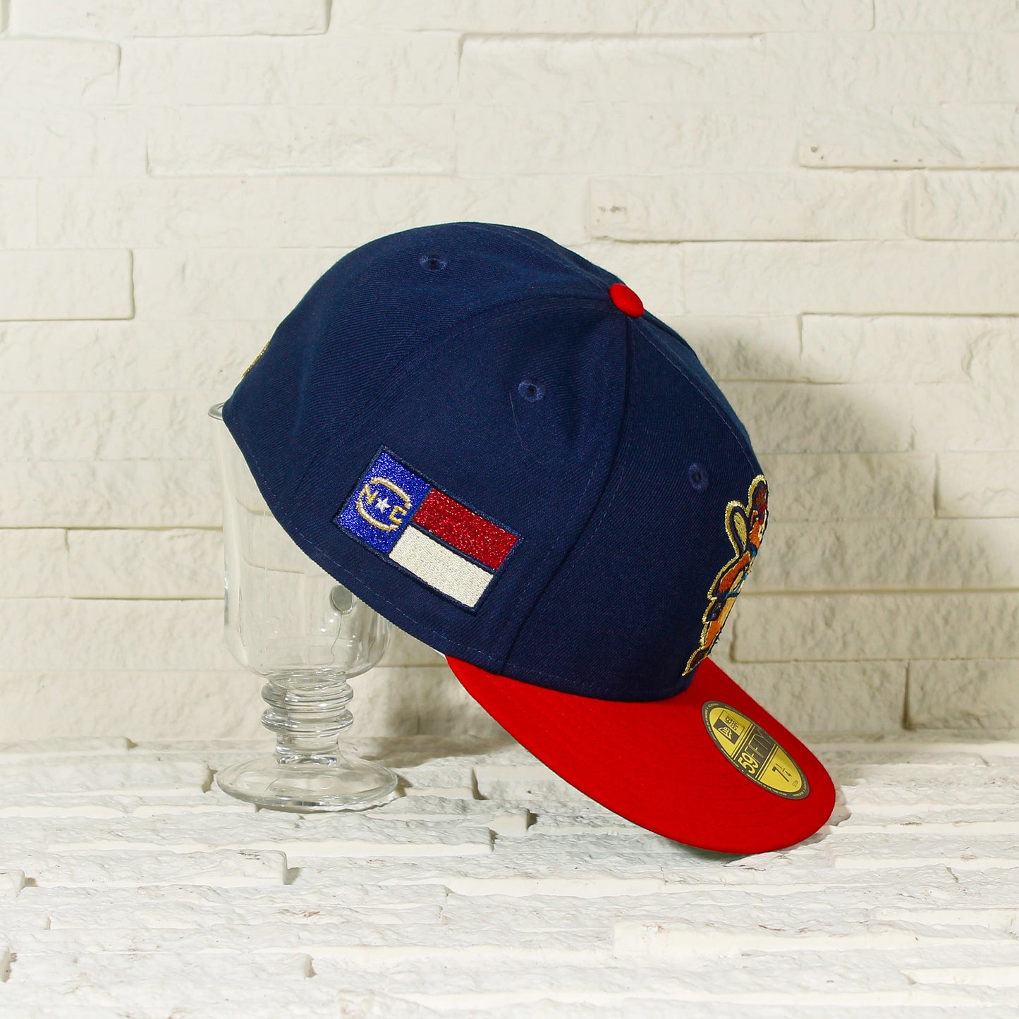 EXCLUSIVA — Asheville Tourists Azul y Viscera Roja 59FIFTY Fitted