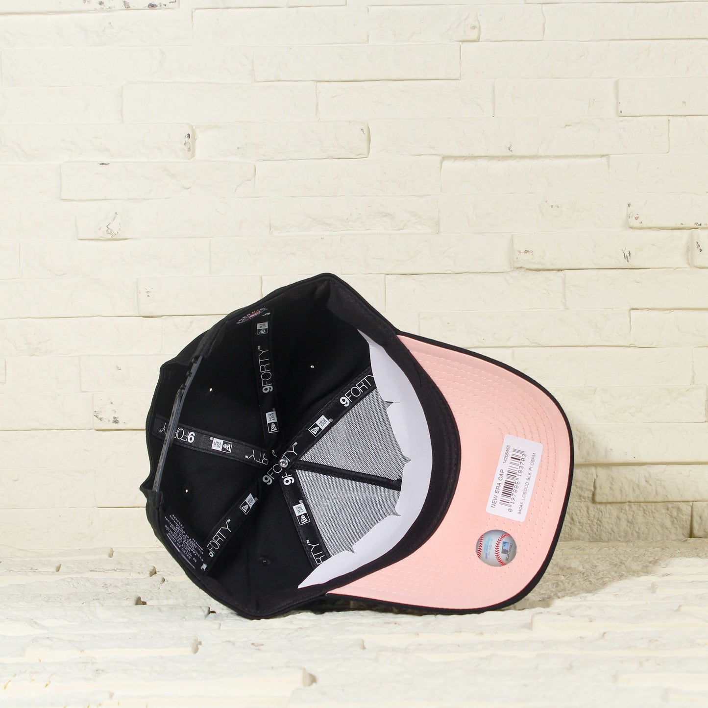 Los Angeles Dodgers Negra con Corazon 9FORTY A-Frame Snapback