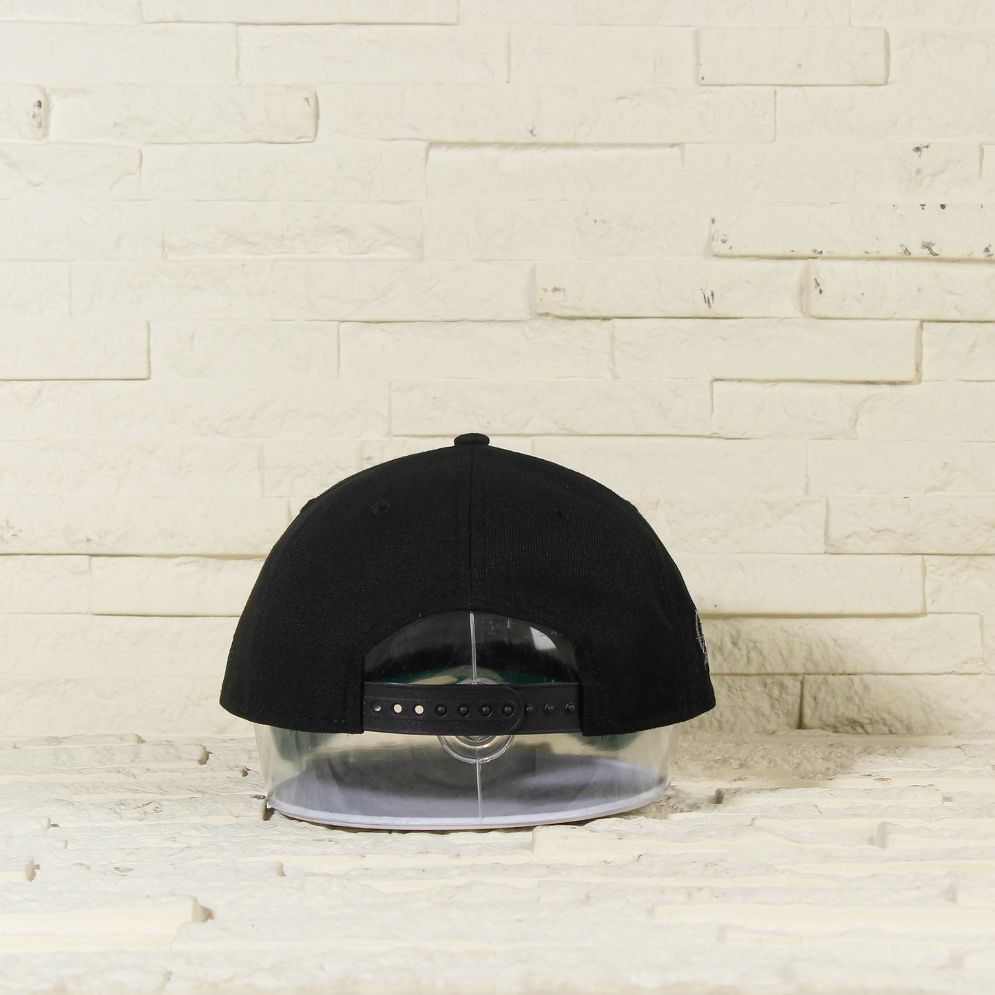 Oakland Athletic's Negra 'Liquid Titanium' 9FORTY A-Frame Snapback