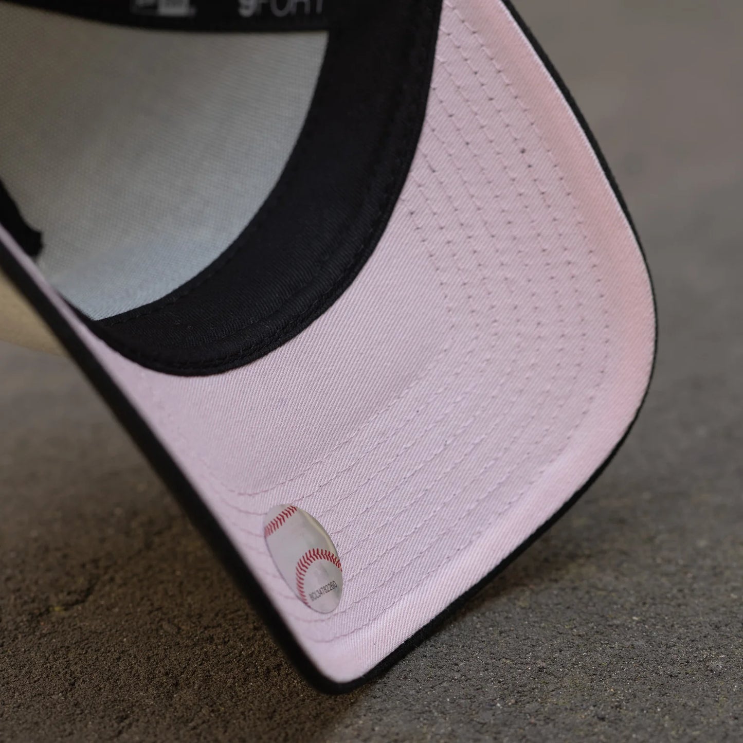 FAM Exclusive — Chicago Cubs Chrome White Black Two Tone 9FORTY A-Frame Snapback