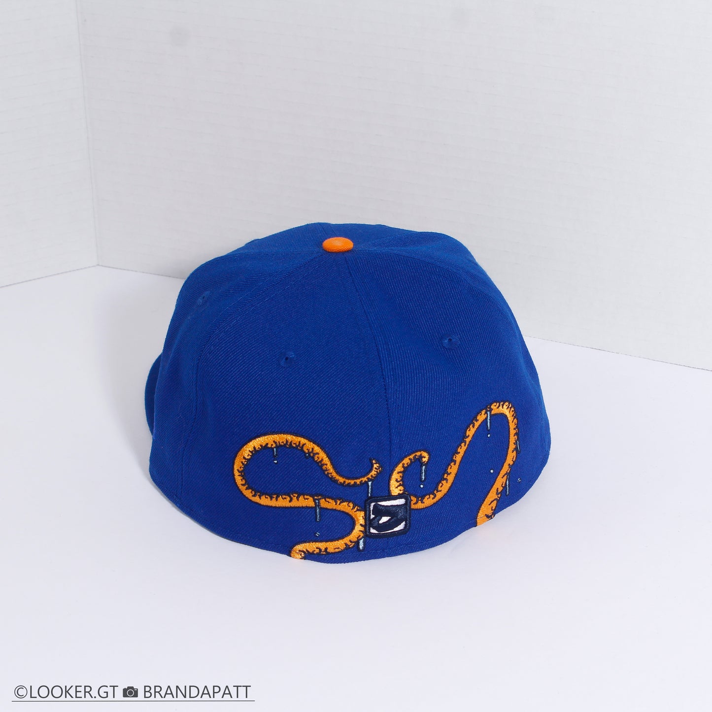 Dionic Worldwide Exclusive — World Octopus Day ‘23 OctoSlugger — 59FIFTY