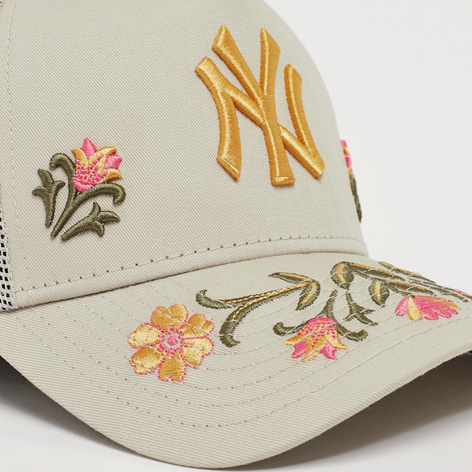 New York Yankees Floral Icon Trucker A-Frame Snapback