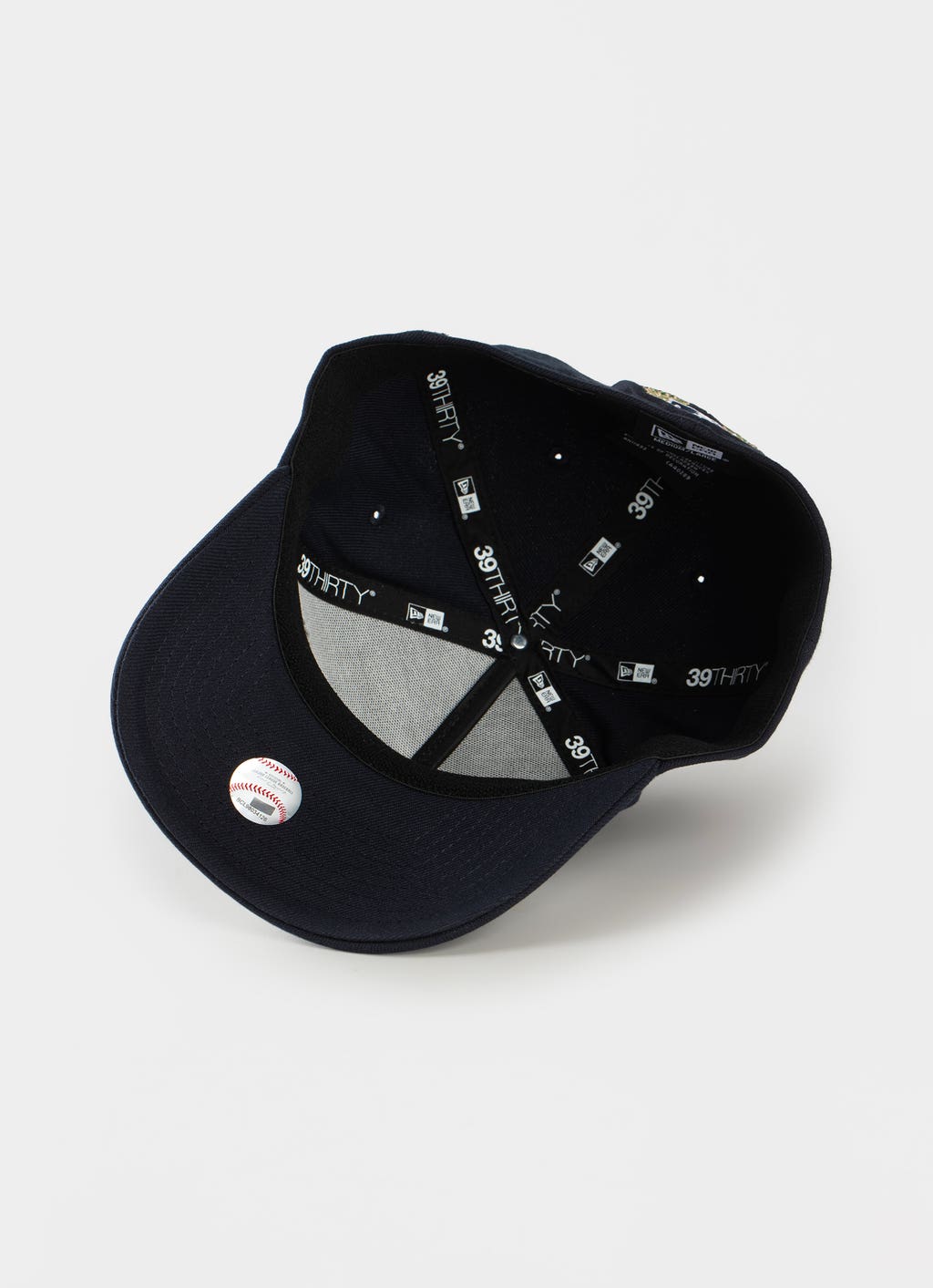 New York Yankees Navy Wreath 39THIRTY A-Frame Fitted