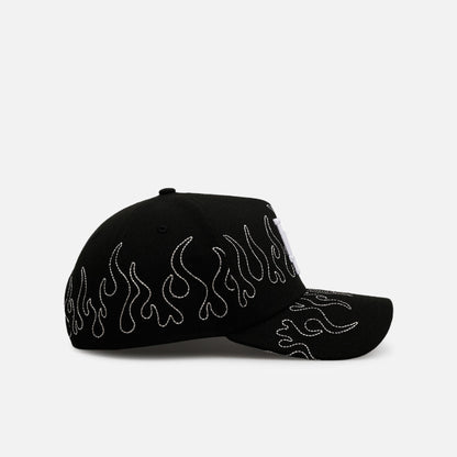 Los Angeles Dodgers Outline Flames 9FORTY A-Frame Snapback