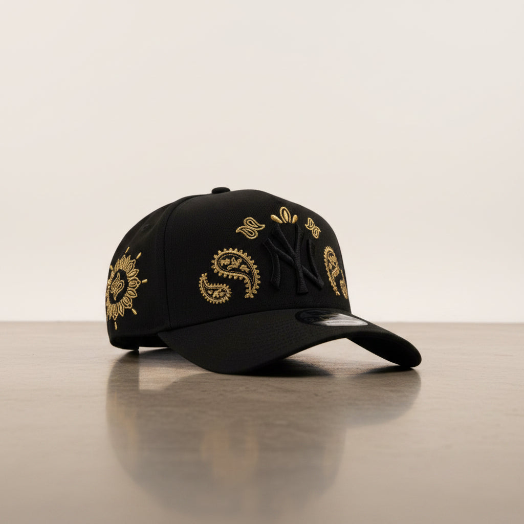 New York Yankees Rear Arch Black Edition 9FORTY A-Frame Snapback