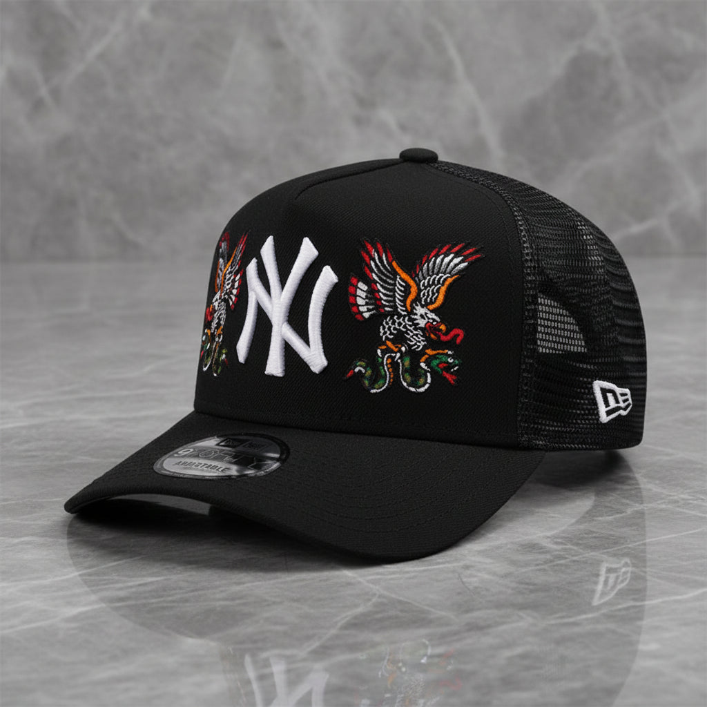 New York Yankees Double Eagle Black 9FORTY A-Frame Trucker Snapback
