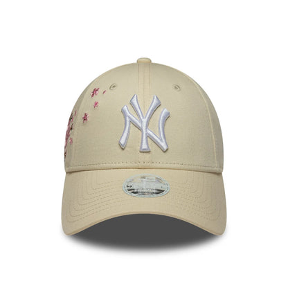 New York Yankees Floral Icon 9FORTY Strapback Women