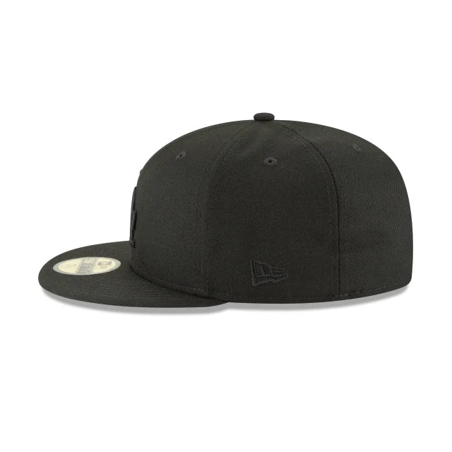 Los Angeles Dodgers Black on Black 59FIFTY Fitted