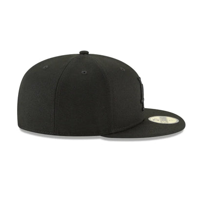 Los Angeles Dodgers Black on Black 59FIFTY Fitted