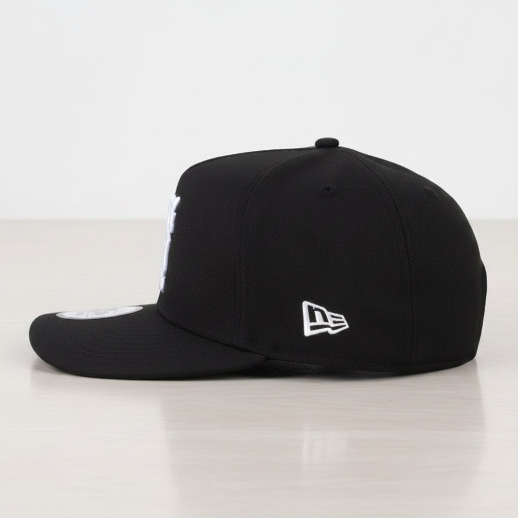 San Francisco Giants Black & White Adjustable A-Frame