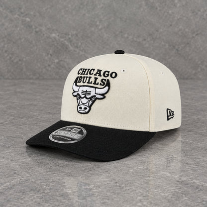 Chicago Bulls Cream Black 9SEVENTY Stretch-Snap