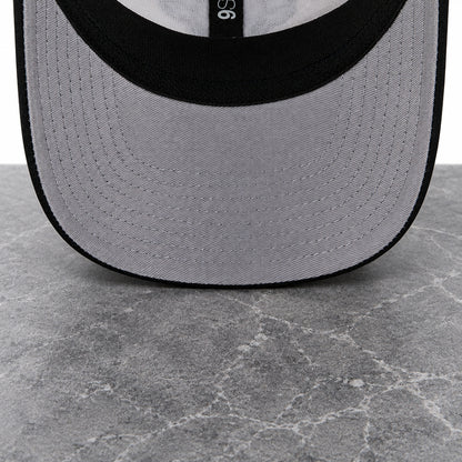 Chicago Bulls Cream Black 9SEVENTY Stretch-Snap