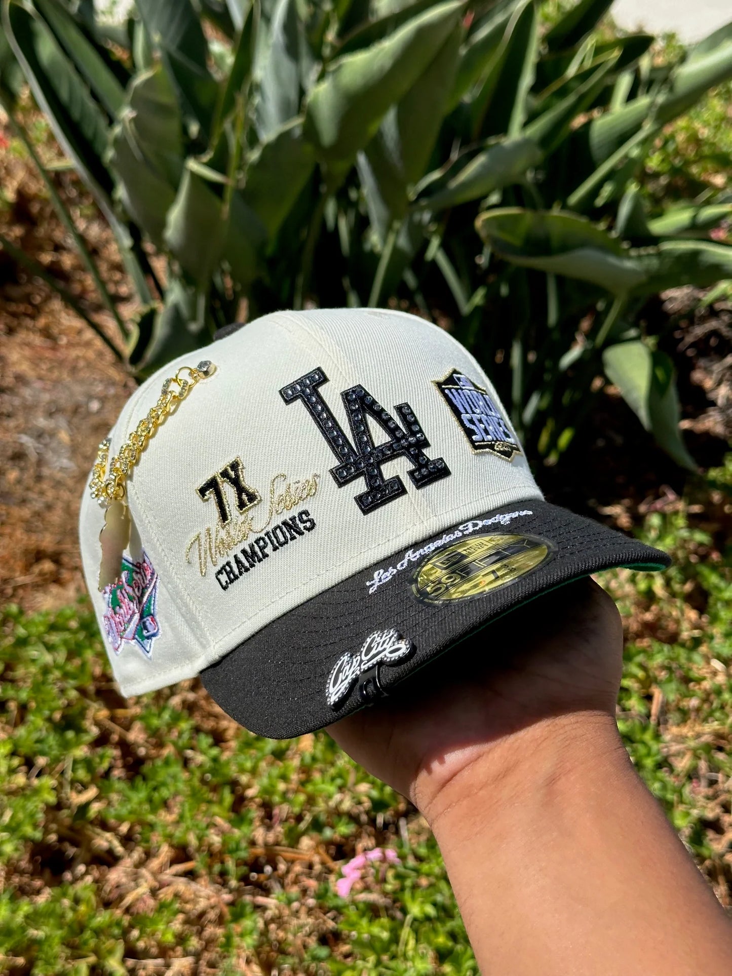Exclusive — Los Angeles Dodgers Embroidery Patches 59FIFTY Fitted