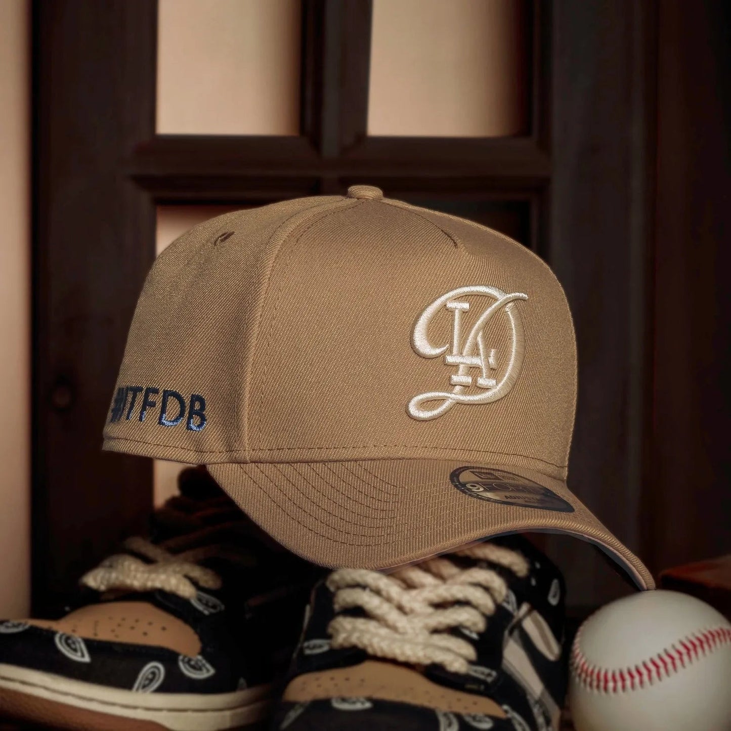 FAM Exclusive — Los Angeles Dodgers Camel 9FORTY A-Frame Snapback
