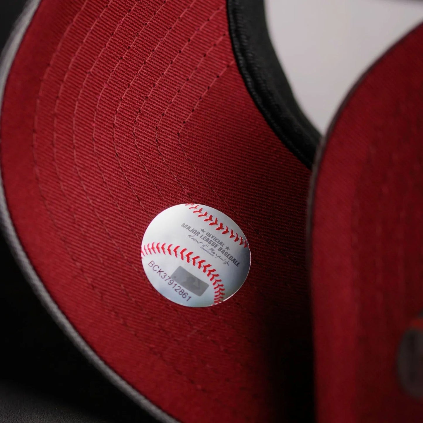 FAM Exclusive — New York Yankees WS24 Two Tone Chrome White 9FORTY A-Frame Snapback