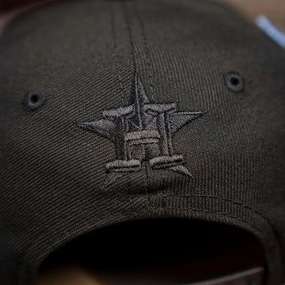 FAM Exclusive — Houston Astros Flame Logo Black 9FORTY A-Frame Snapback