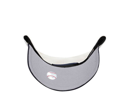 New York Yankees Crema y Viscera Azul Marino 9FORTY A-Frame Snapback