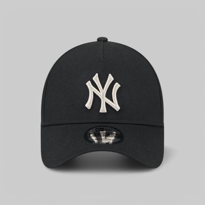 New York Yankees Black Stone 9FORTY A-Frame Snapback