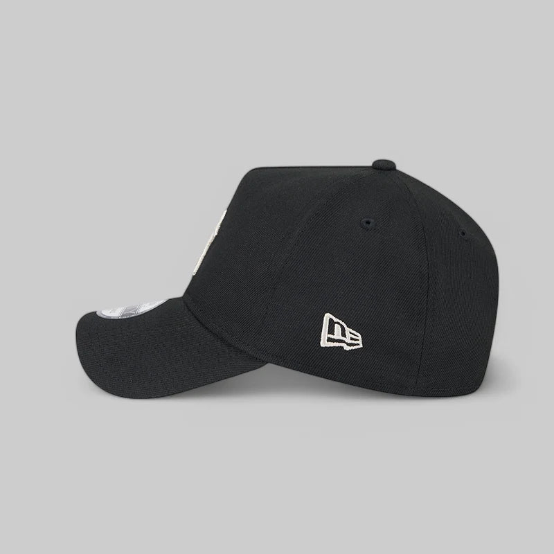 New York Yankees Black Stone 9FORTY A-Frame Snapback