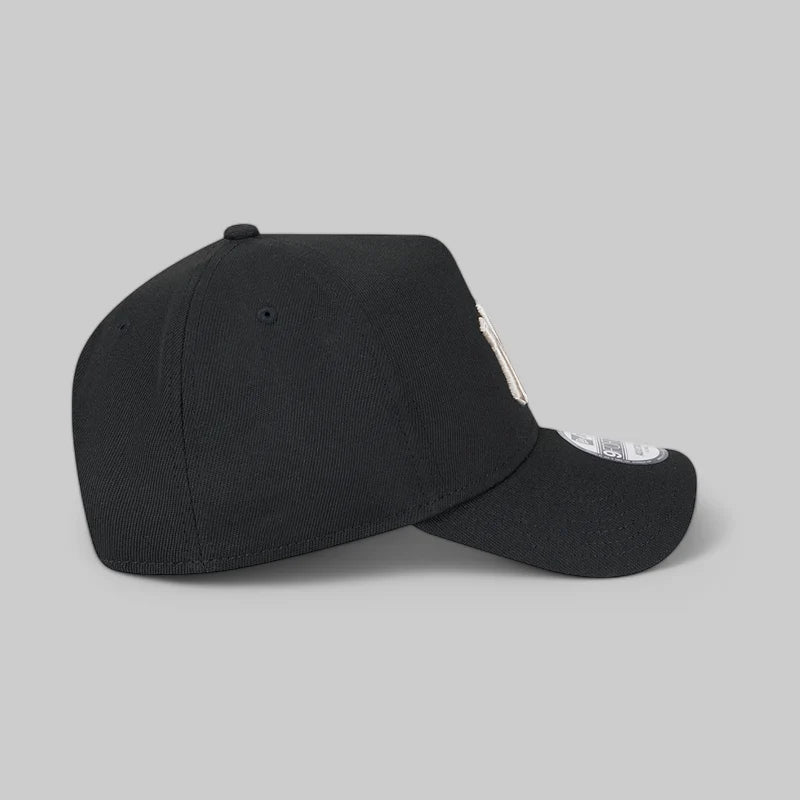 New York Yankees Black Stone 9FORTY A-Frame Snapback