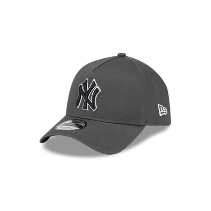 New York Yankees Dusty Charcoal 9FORTY A-Frame Snapback