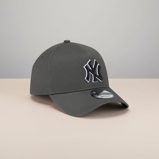 New York Yankees Dusty Charcoal 9FORTY A-Frame Snapback