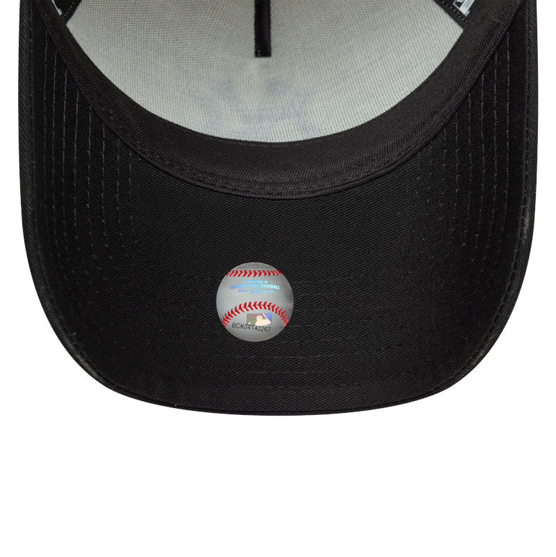 New York Yankees Mythical Adjustable E-Frame Snapback
