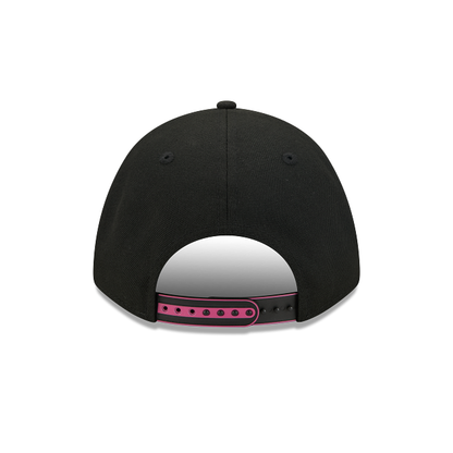 New York Yankees Neon 9FORTY M-Crown A-Frame Snapback