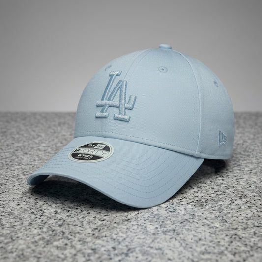 Los Angeles Dodgers Women Metallic Logo 9FORTY Strapback