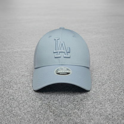 Los Angeles Dodgers Women Metallic Logo 9FORTY Strapback