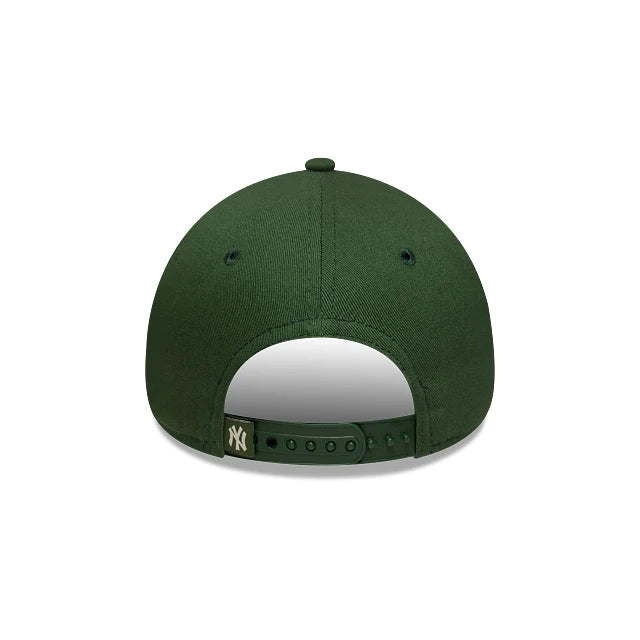 New York Yankees Cooperstown Floral 9FORTY E-Frame Snapback