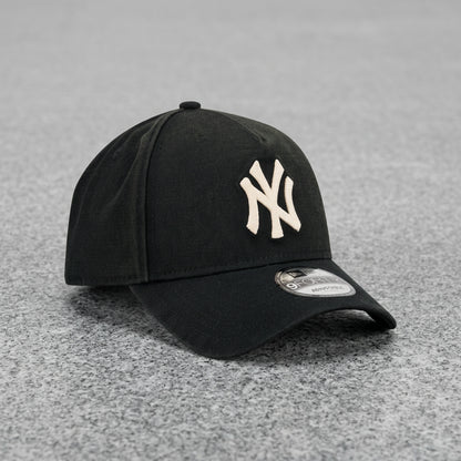 New York Yankees Washed Canvas 9FORTY A-Frame Snapback