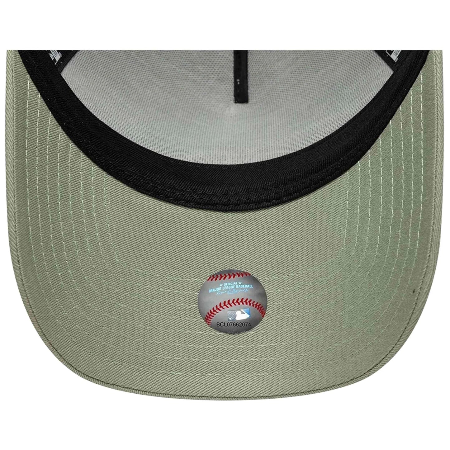 Los Angeles Dodgers Outline Evergreen Adjustable Trucker