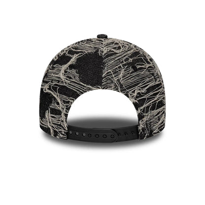 New York Yankees Distressed Denim 9FORTY E-Frame Snapback