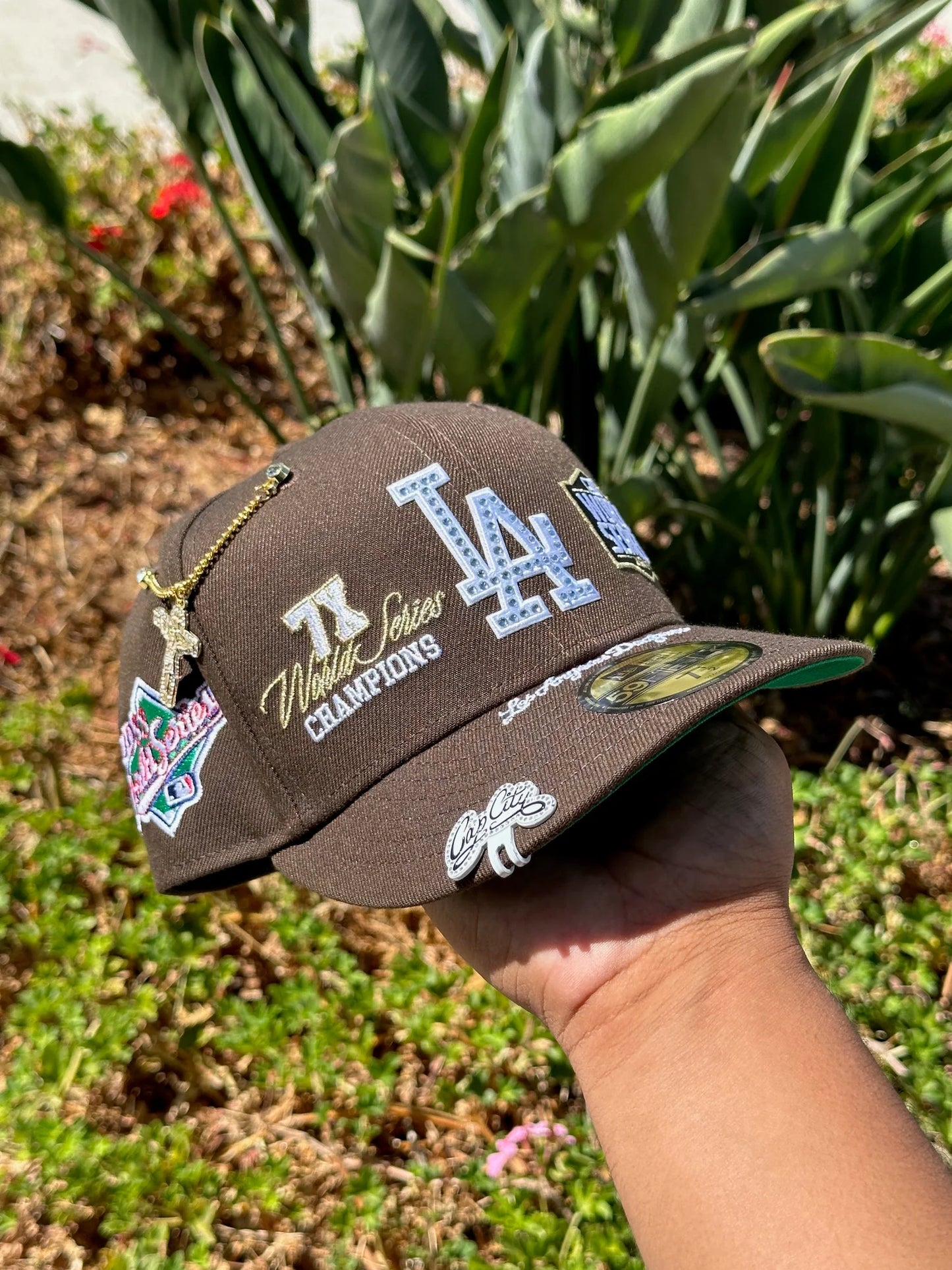 Exclusive — Los Angeles Dodgers Embroidery Patches 59FIFTY Fitted